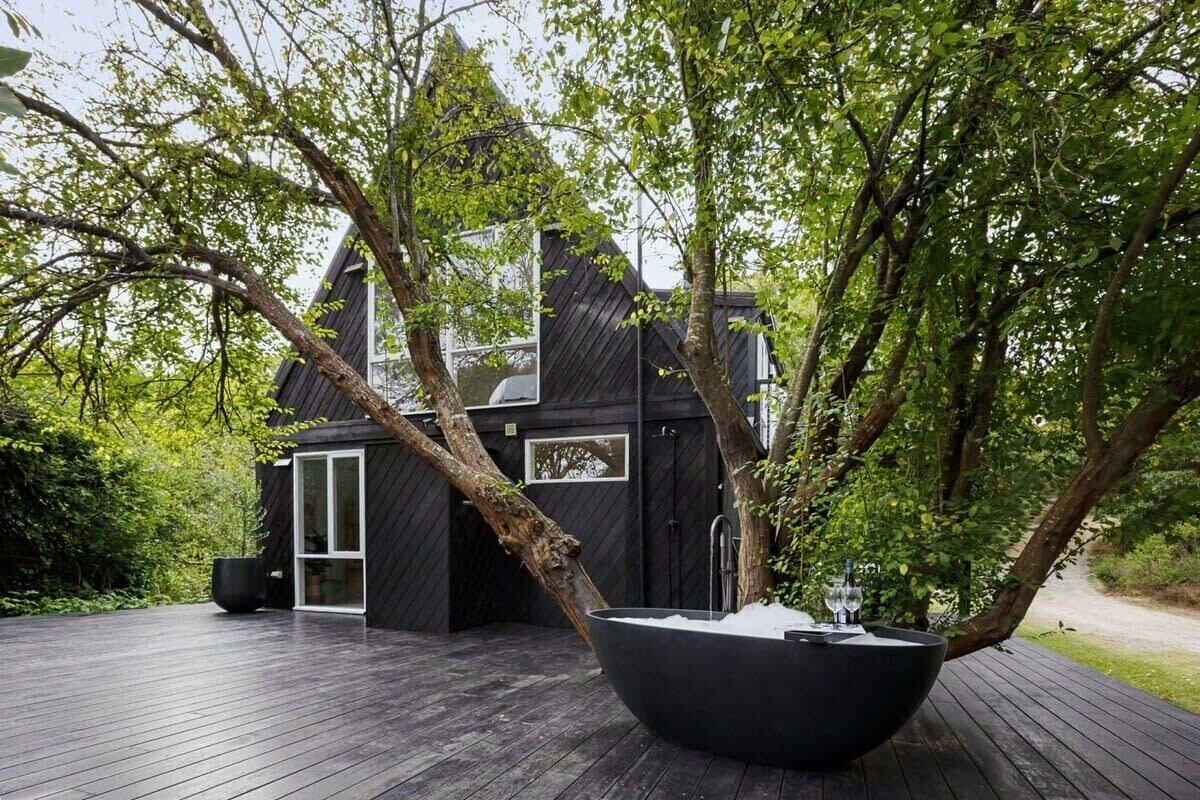 Outdoor Bath 