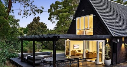 The Coast & Country Cottage