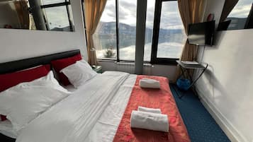 8 Schlafzimmer, Bügeleisen/Bügelbrett, WLAN, Bettwäsche