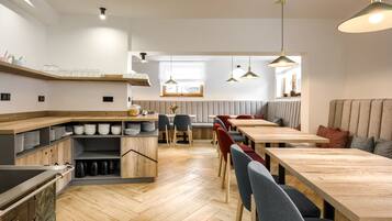 Daily buffet breakfast (PLN 50 per person)