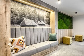 Reception - Szlakami 5 Dolin (Zakopane)