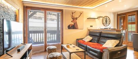 تلفزيون، ألعاب فيديو، مشغل دي في دي