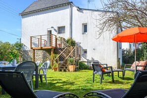 Outdoor dining - Villa Octave-Odette - 2 min de la plage Carnac-Plage (Carnac)
