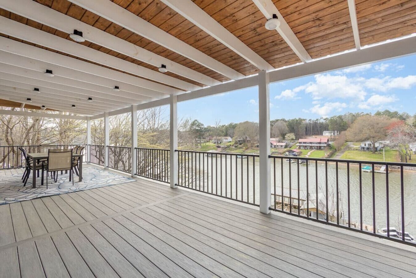 4 Br Private Vacation Home Vacation Rental In Sherrills Ford, North