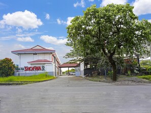 Front of property - Hotel O Pondok Inap Shofwa 2 (Sidoarjo)