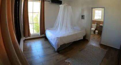 Villa Cruz Hotel & Restaurant Family Room Suite