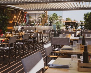 Restaurant - Le Palmette Suites (Cagliari)