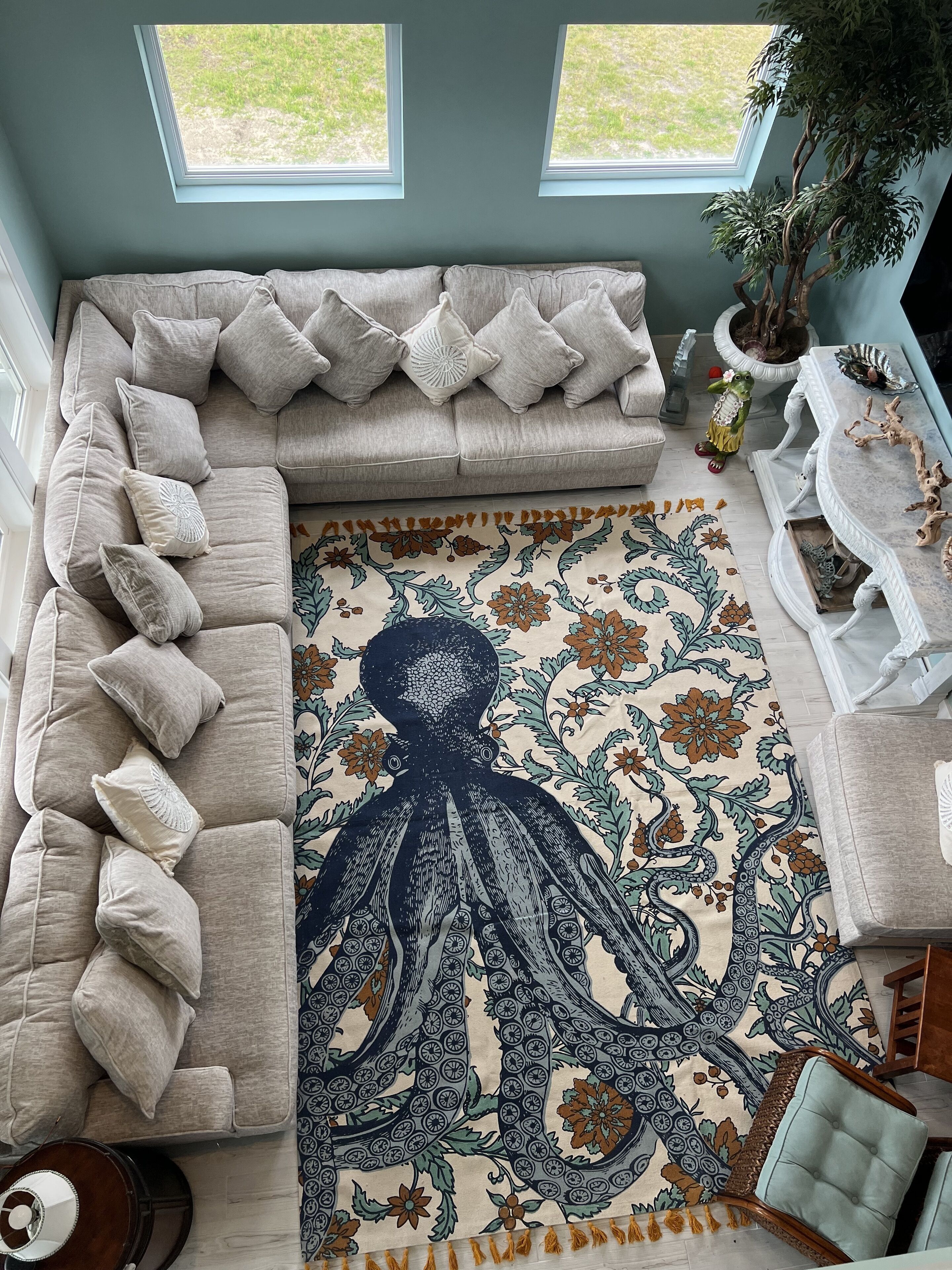 8 Bedrooms, 7F2H Baths, Lg saltwater Pool, Elevator, short walk to the beach.