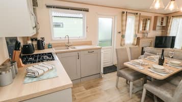 Fridge, dishwasher, electric kettle, toaster