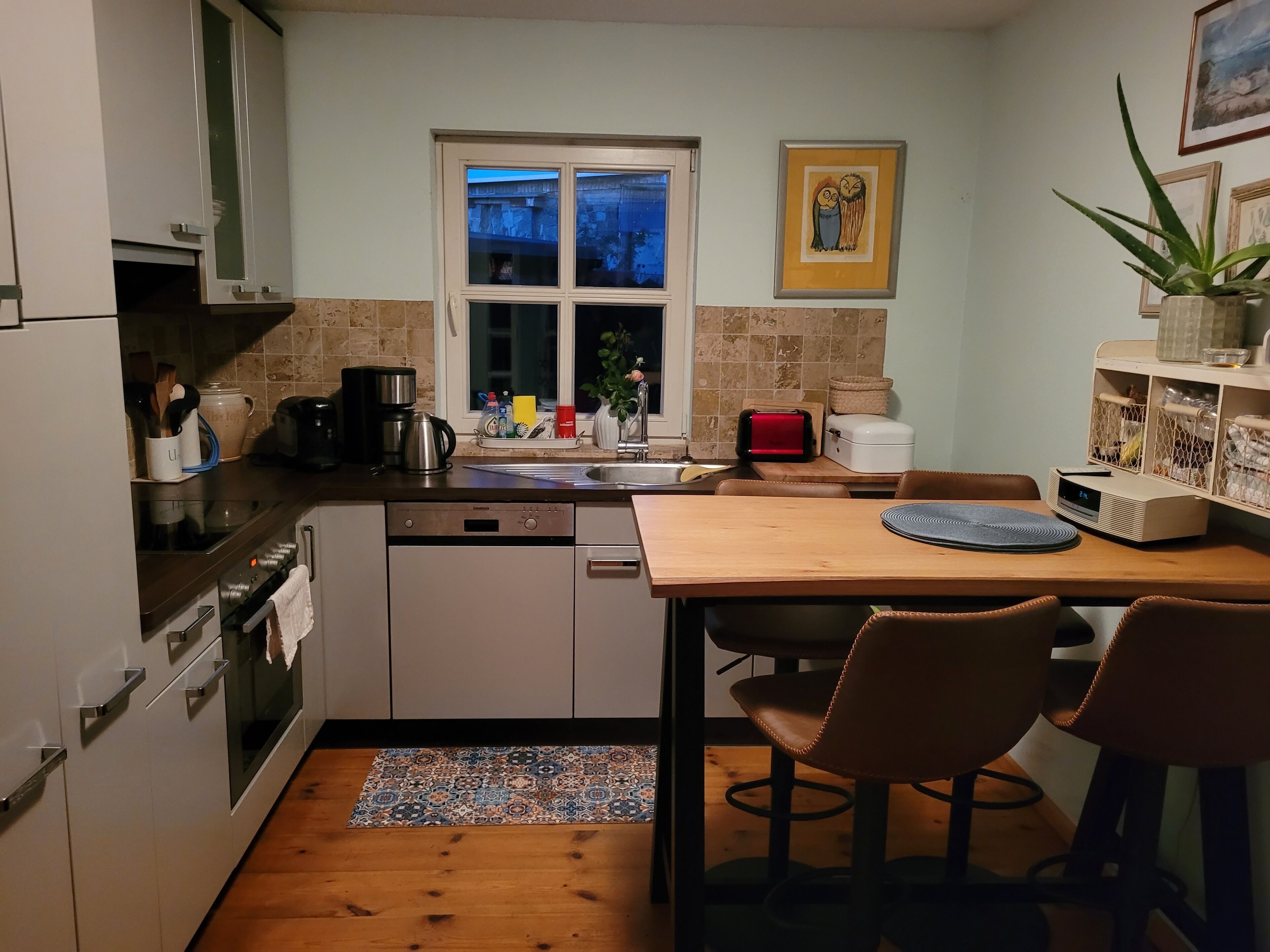 Cottage near the lake, children and dogs welcome