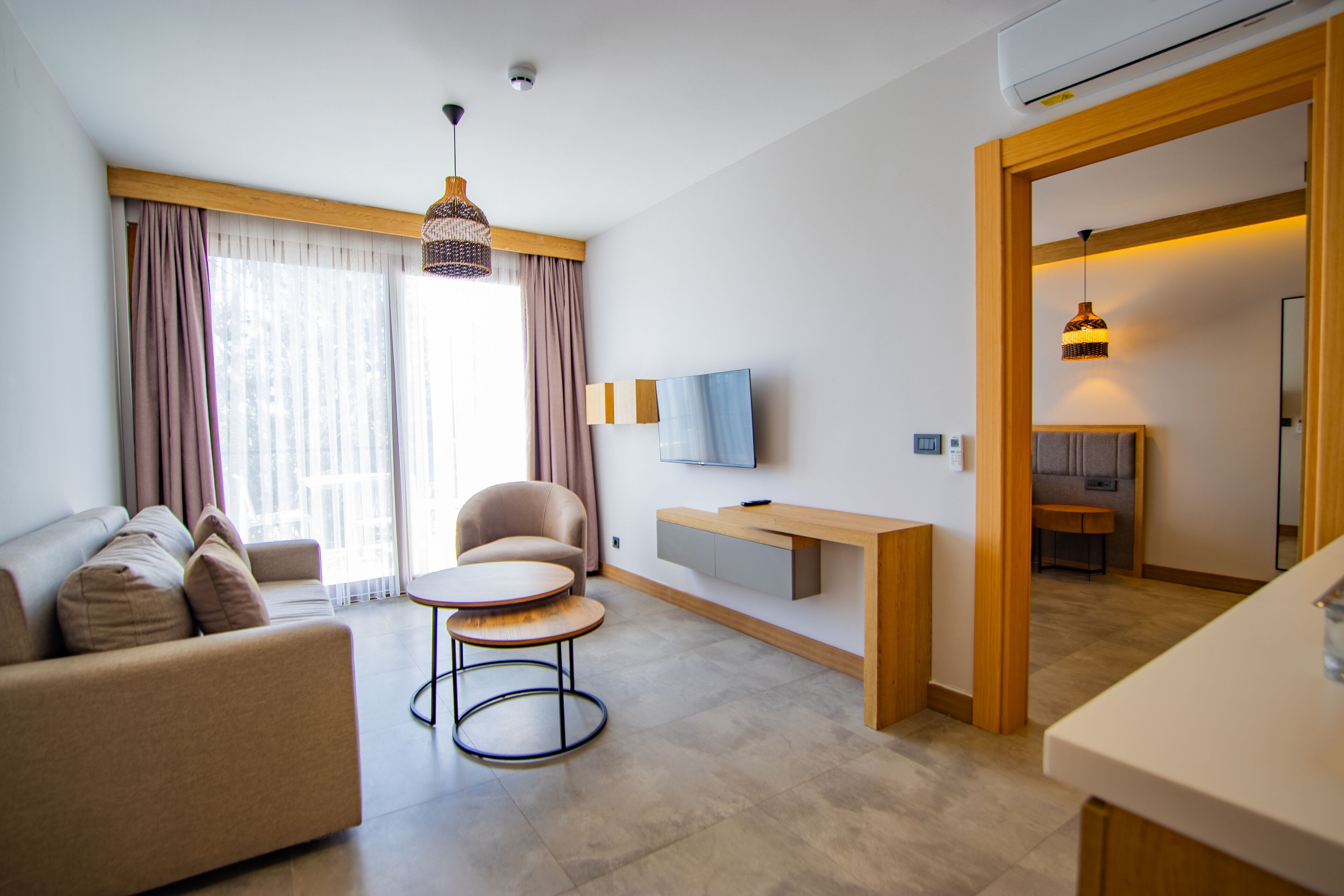 Classic Suite | Living area | 45-inch Smart TV with satellite channels