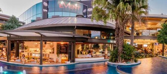 Great Location Cute Family Home, beautiful nature