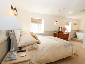 Cottage | 1 bedroom, individually decorated, individually furnished, free WiFi