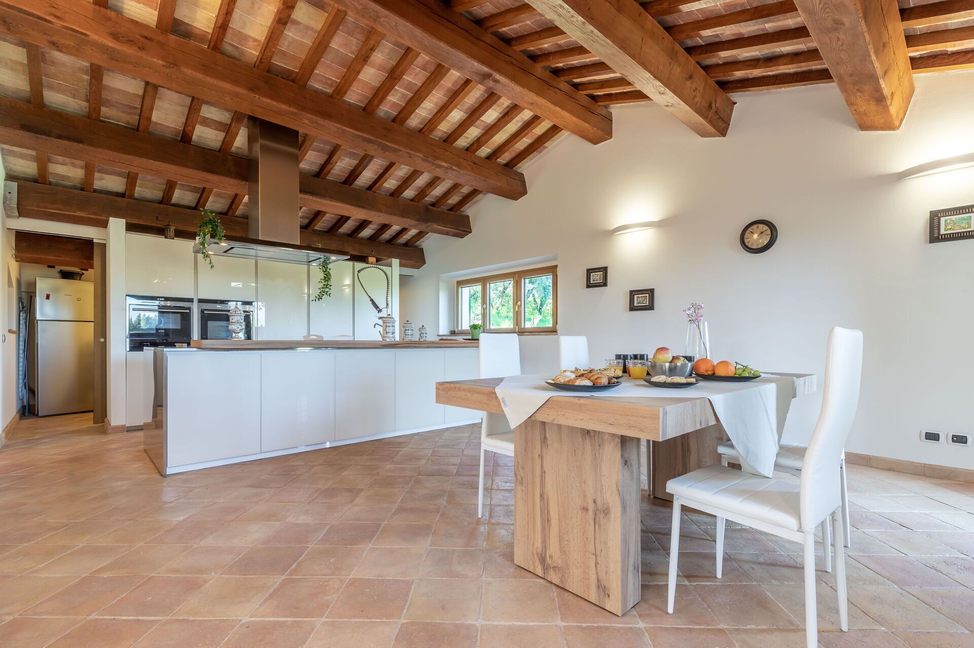 Villa Luna, exclusive villa in Le Marche countryside