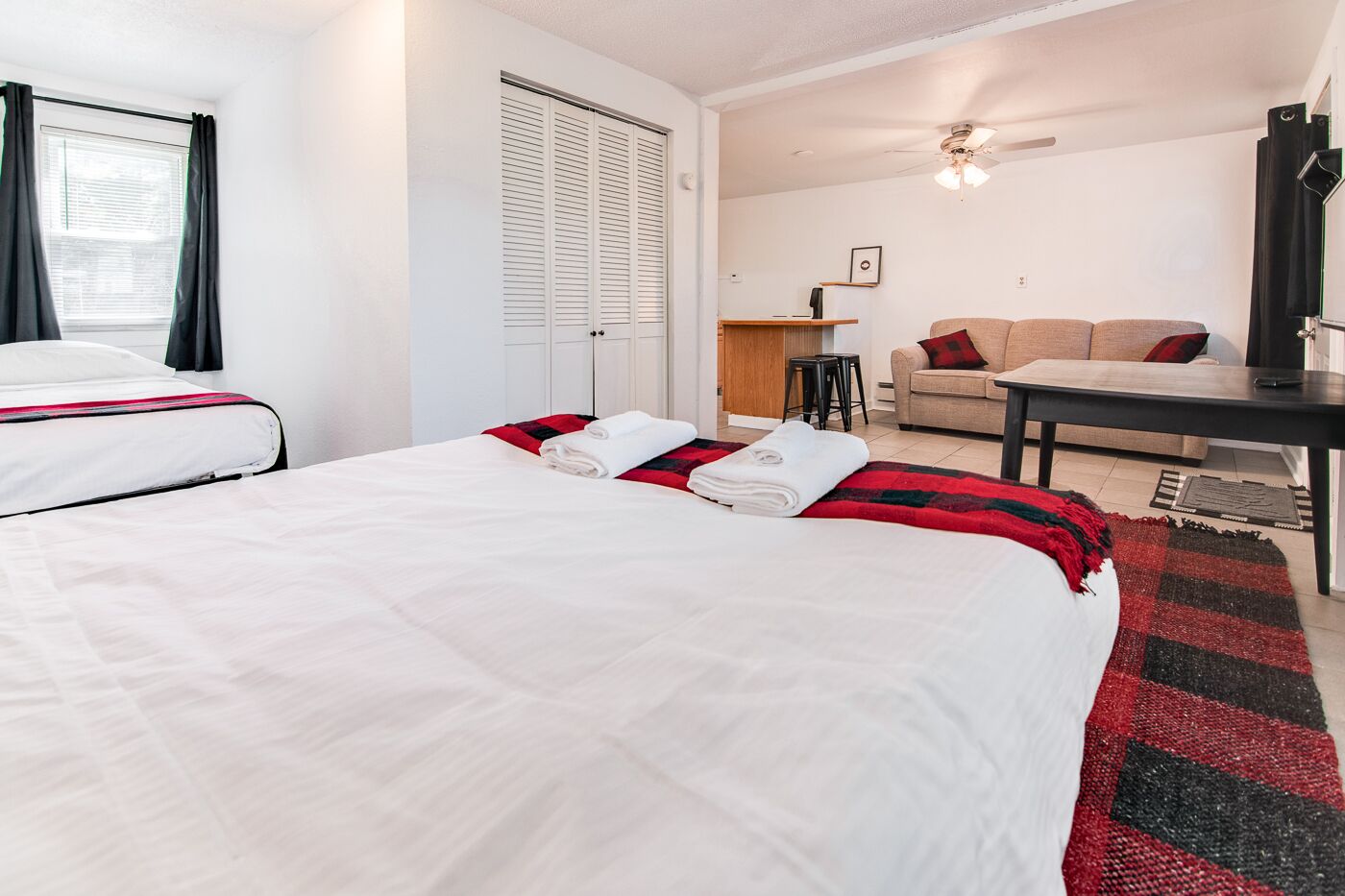 Room 7 Boutique Hotel Balsam Lake, WI