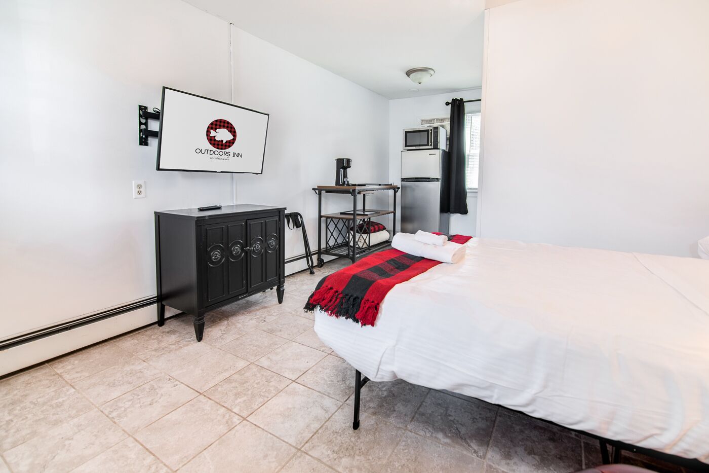 Room 9 Boutique Hotel Balsam Lake, WI