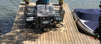 Lake Front Oquaga Lake Catskills Upstate NY
5 Bedroom