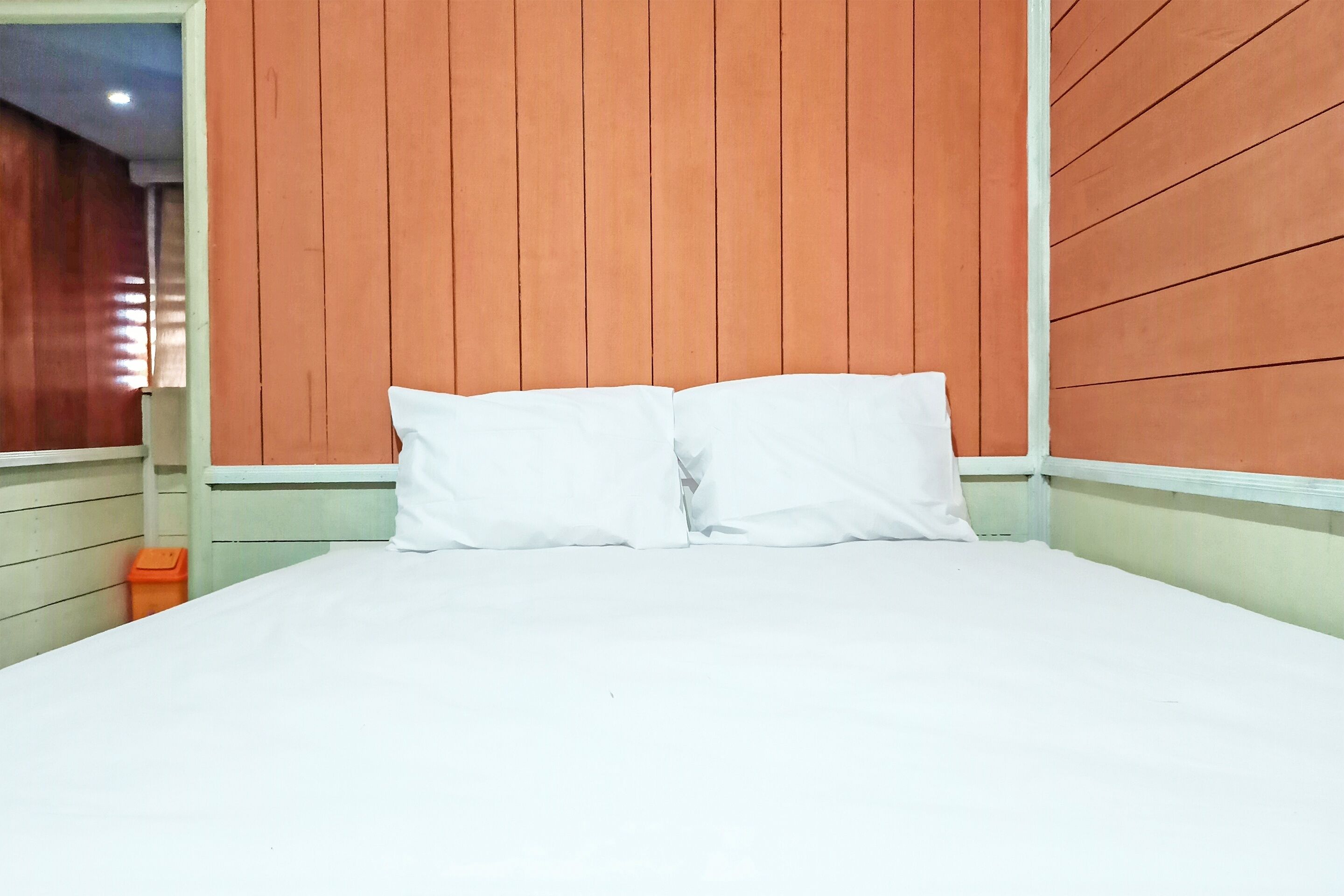 Standard Double Room | Bed sheets