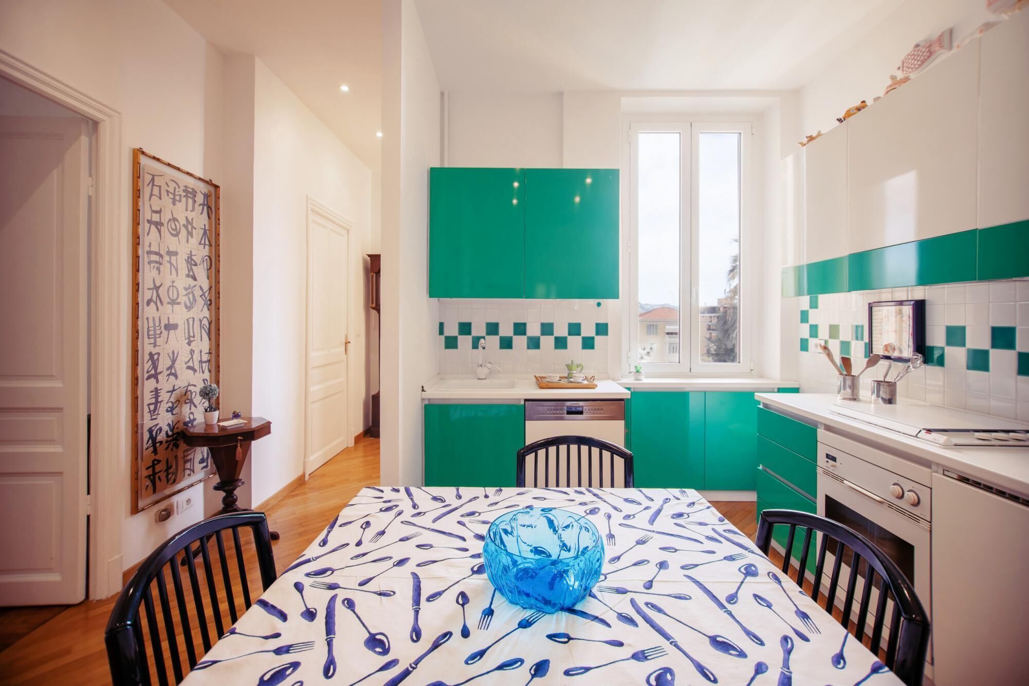 Green Apartment in the Center