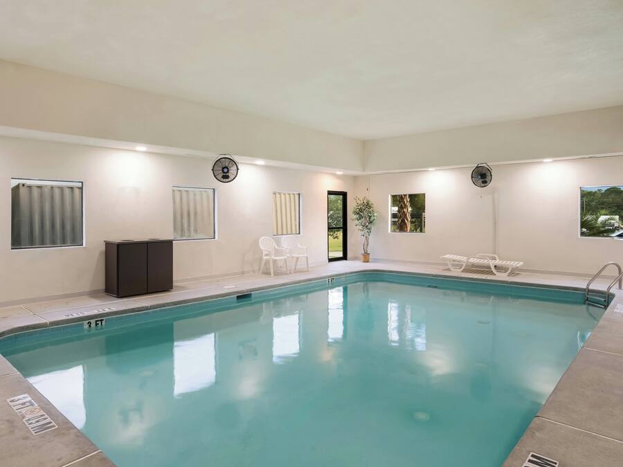 Indoor pool, outdoor pool