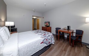 Room - Red Roof Inn & Suites Carrollton, Ga-west Georgia (Carrollton)