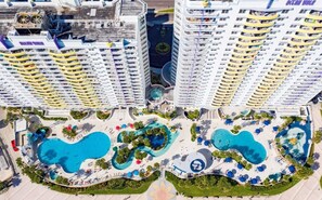 Exterior - Almost Heaven at Ocean Walk Resort! (Daytona Beach)