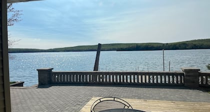 Large home on the UP's best lake! Sleeps 22! Boat to Young's Golf Course!