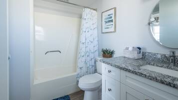 Family Villa | Bathroom