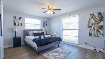 Family Villa | 3 bedrooms, iron/ironing board, free WiFi