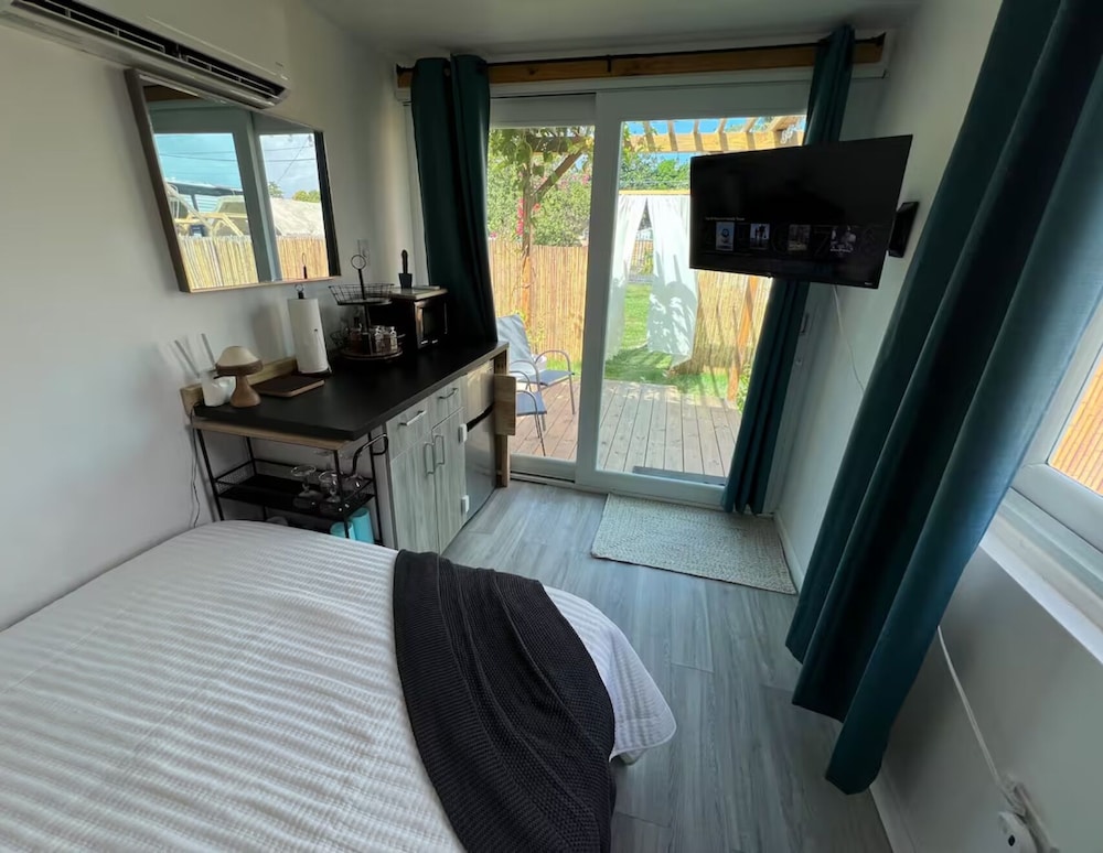 Container Home Glamping By The Beach! - Puerto Rico