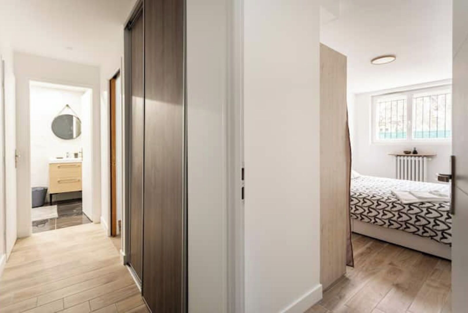 2 chambres, chambres insonorisées, fer et planche à repasser