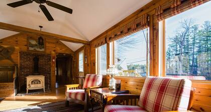Quiet cabin near Mt Abram and Sunday River