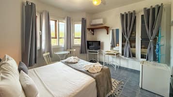 Habitación estándar doble | Minibar, wifi gratis, ropa de cama