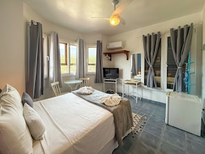 Habitación estándar doble | Minibar, wifi gratis, ropa de cama