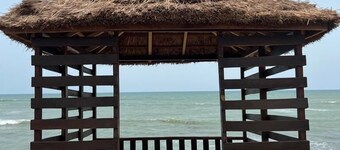 Empire Bay Beach Villa