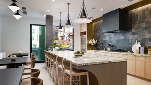 Unclassified image, 2 of 39, button - Mint House Menlo Park by Kasa (Menlo Park)