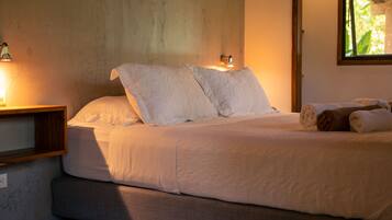 1 bedroom, desk, WiFi (free), bed sheets
