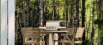 Shipbuilder's Retreat, Unit 2, Sleeps 6, 5 minutes to Harbor