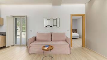 Family Studio | Soundproofing, free WiFi