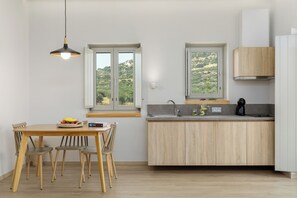 Studio Familial | Cuisine privée | Réfrigérateur, plaque de cuisson