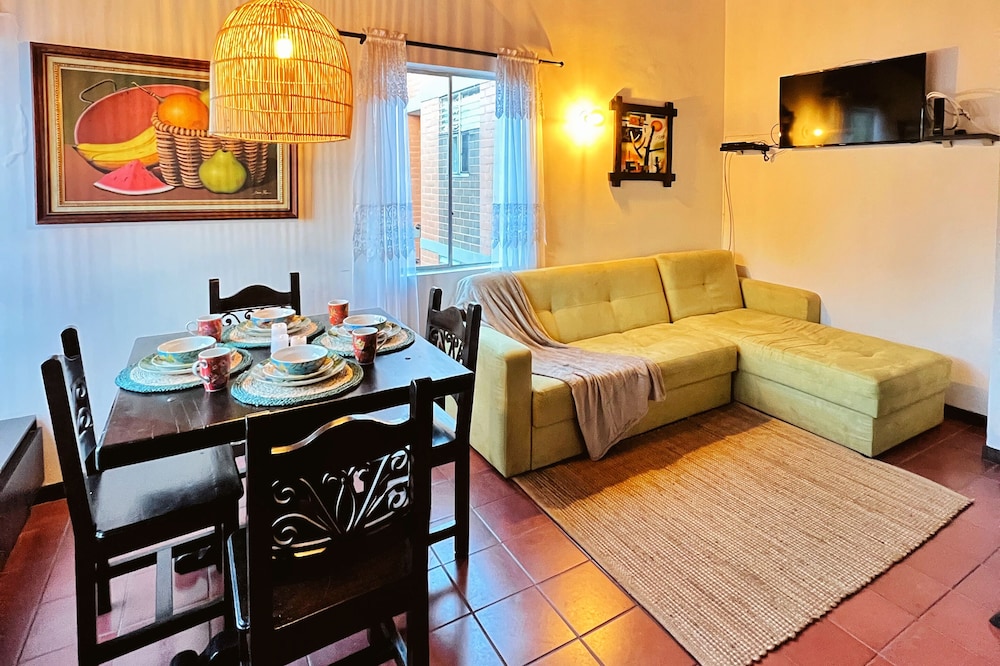 Apartamento acogedor a solo ¡20 minutos del AEROPUERTO!