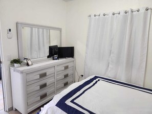 1 bedroom, iron/ironing board, travel cot, free WiFi