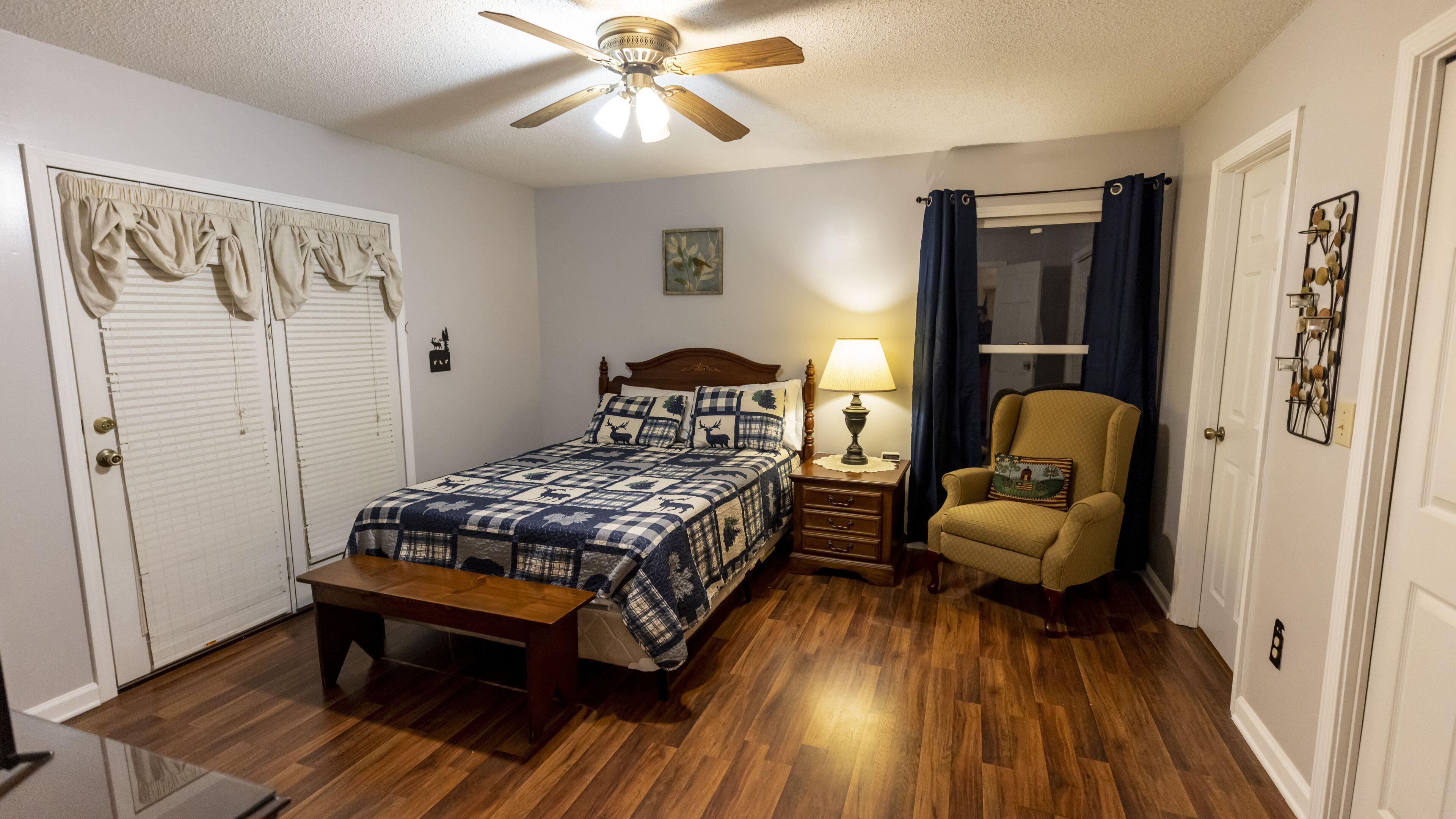 Secluded, Mountain Setting | Large Porch | Hot Tub