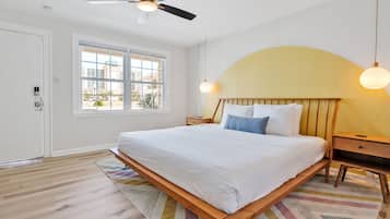 Chambre Deluxe, 1 trĂšs grand lit | Wi-Fi gratuit, draps fournis