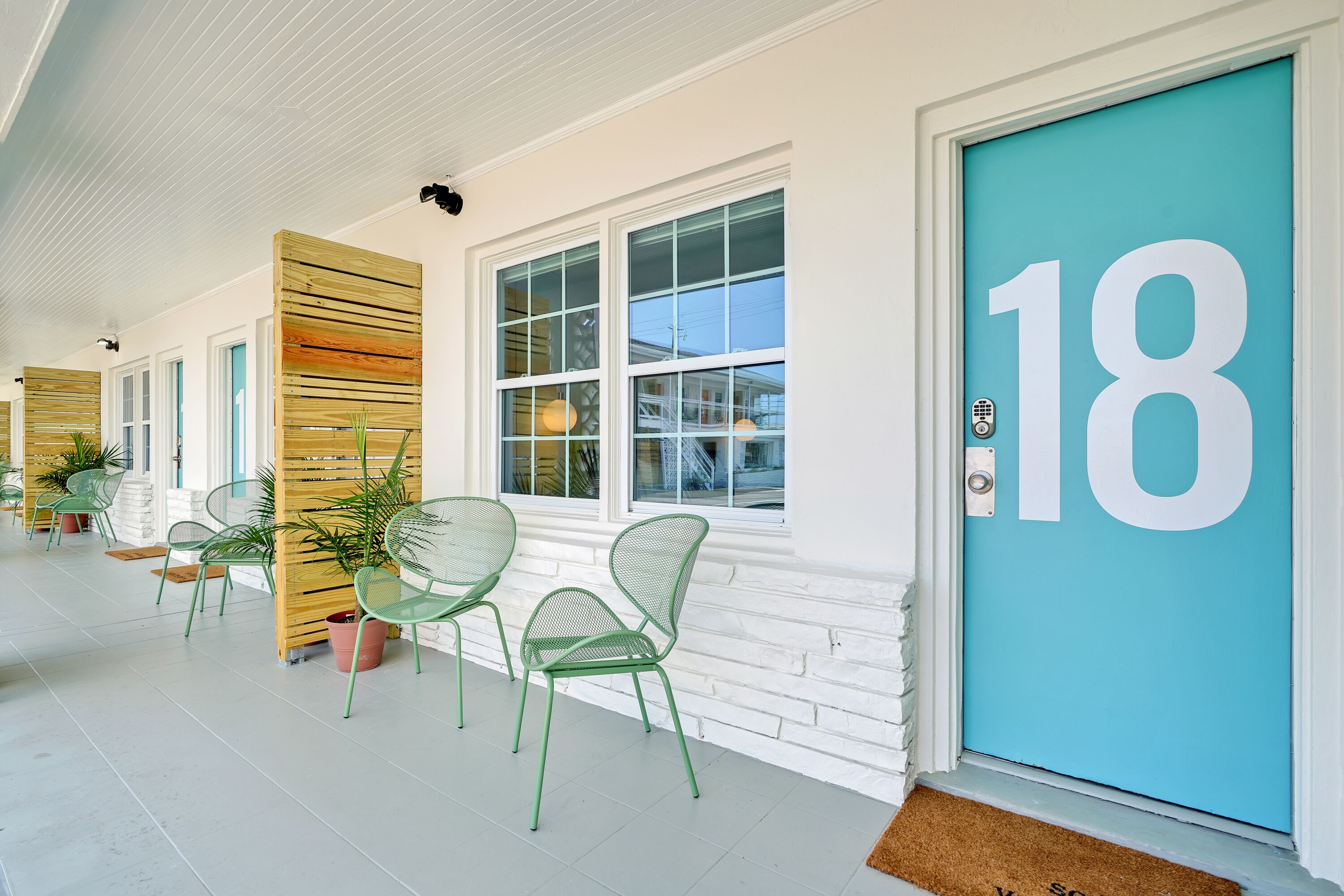 Deluxe Room, 1 King Bed | Free WiFi, bed sheets