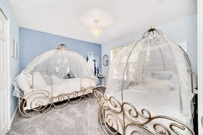 7 camere, ferro/asse da stiro, Wi-Fi gratuito, lenzuola