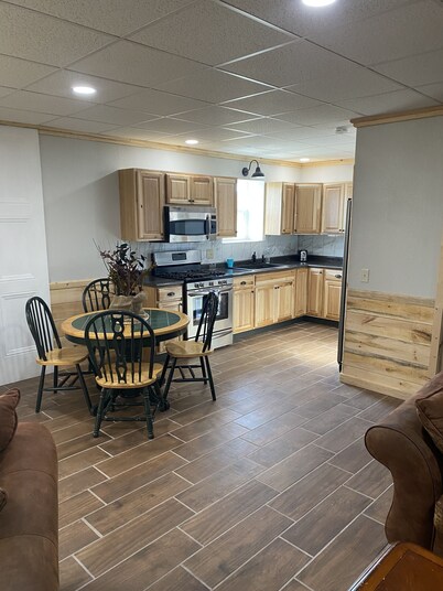 Active “farmette”   New apartment (the Knotty Pine). Nearby restaurants, fitness
