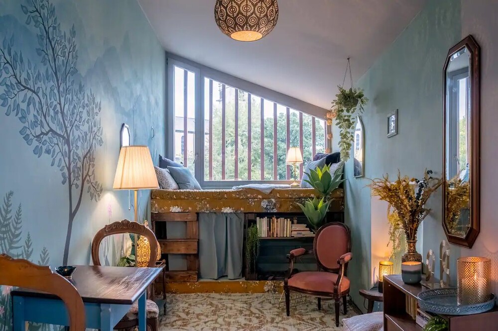 Tiny House: The Nomads