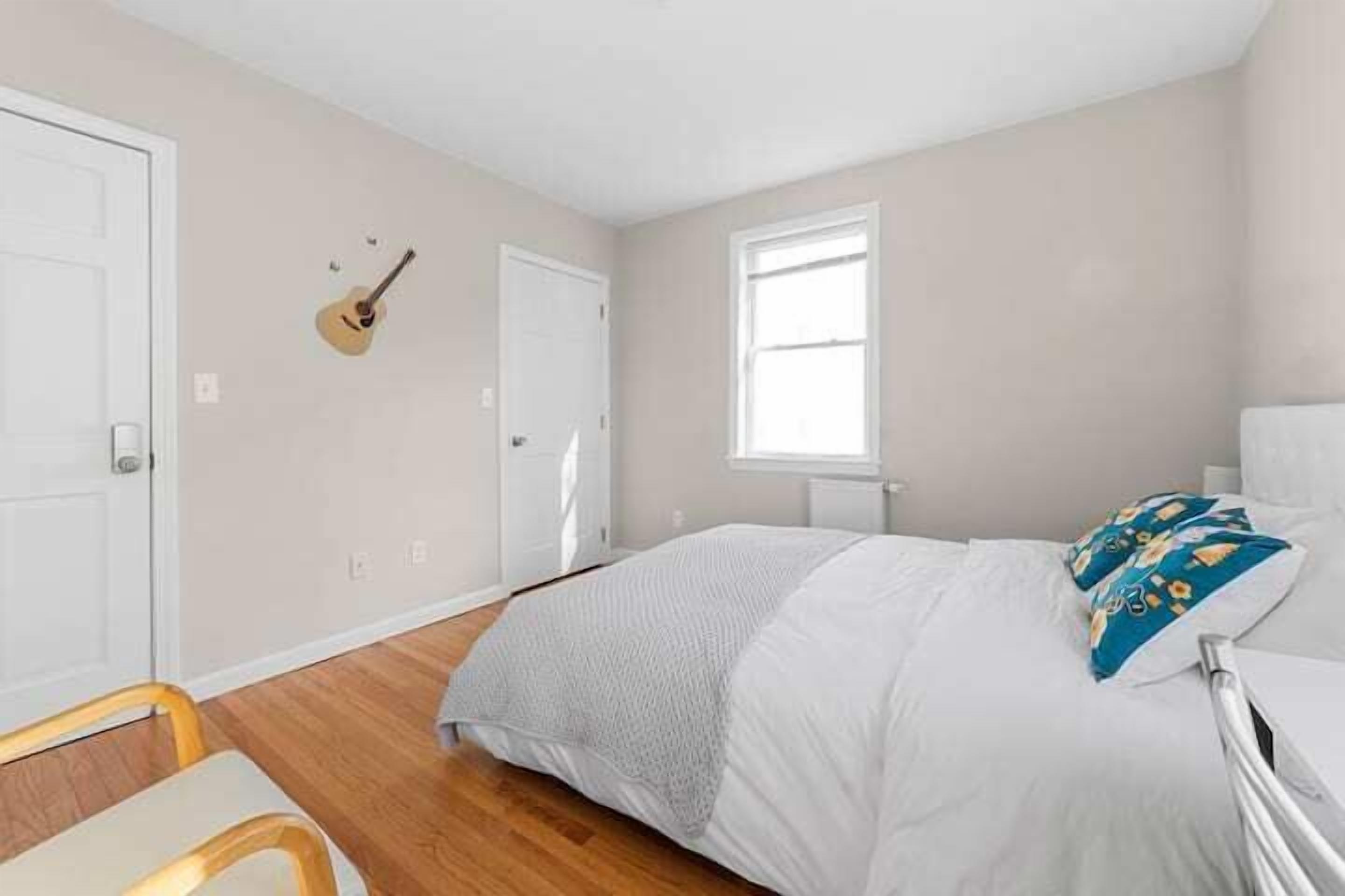 #303 Waltham House by Zen Living