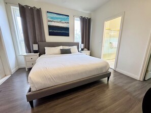 6 bedrooms, desk, free WiFi, bed sheets